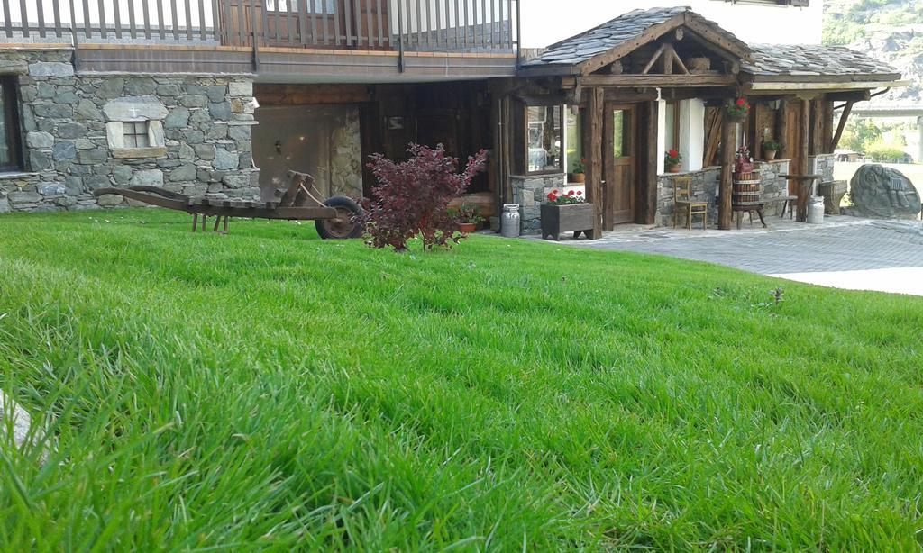 Maison Lazier Châtillon Exteriér fotografie